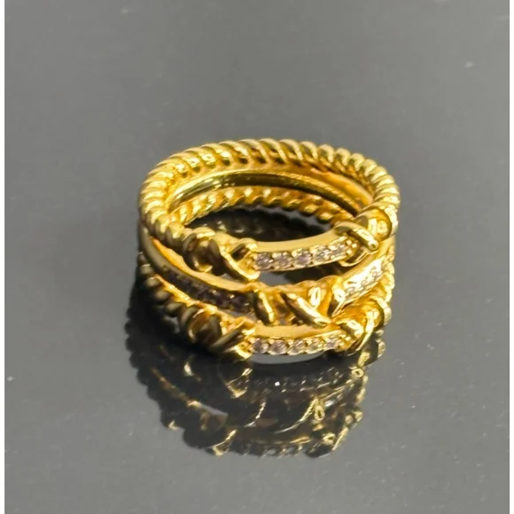 David Yurman 18K Solid Yellow Gold & Diamond Petite Helena size 8 Ring w Box+Bag - Picture 10 of 10